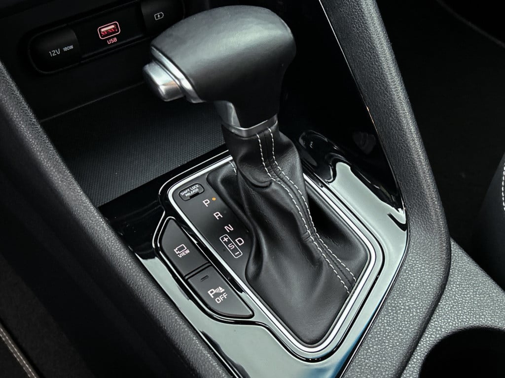 Kia Niro 1.6 gdi hybrid dynamicline | navi | parkeercamera |