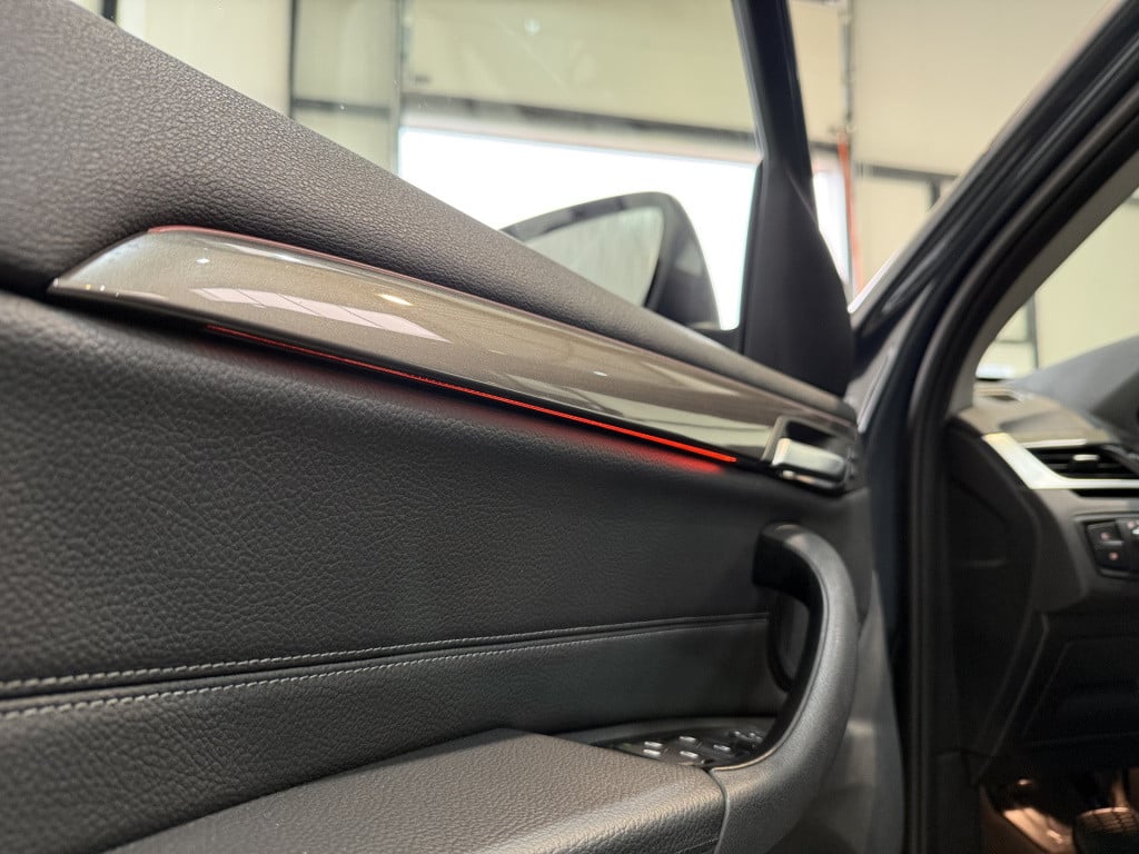 BMW X1 sdrive18i 136pk high executive automaat