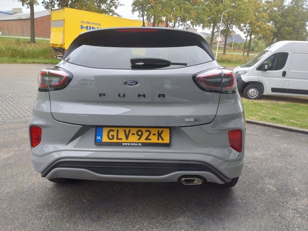 Ford Puma 1.0 eb hybrid st-line