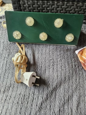 Prachtig metalen vintage bedlampje groen van het merk Herda...