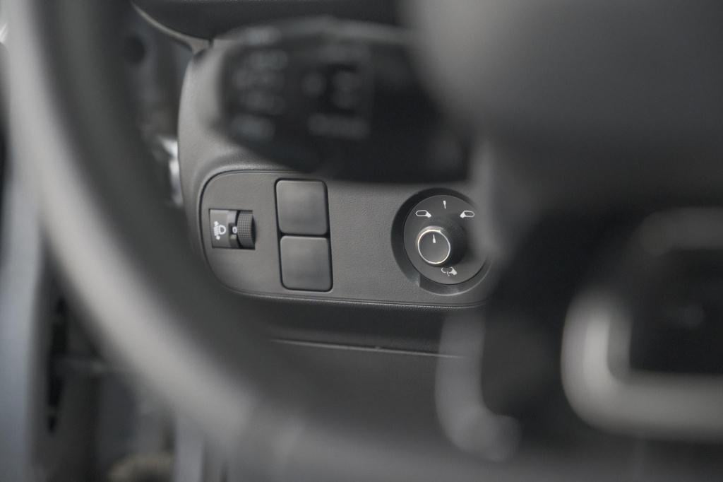 Citroen C3 puretech 110 max | keyless entry/start | camera | navigatie | pa