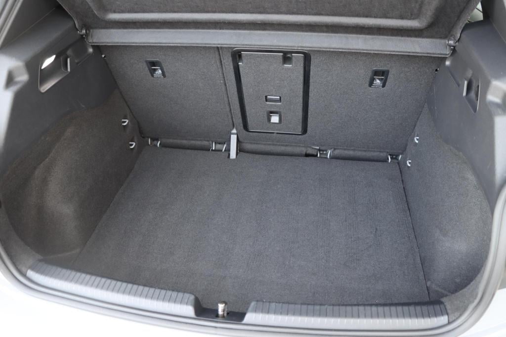 Volkswagen Id.3 pro 58 kwh 204pk