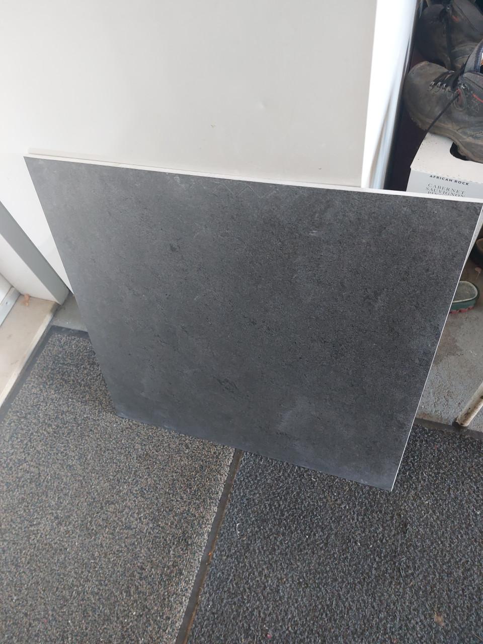 Vloer en wandtegel 13 stuks 60x 60 antraciet