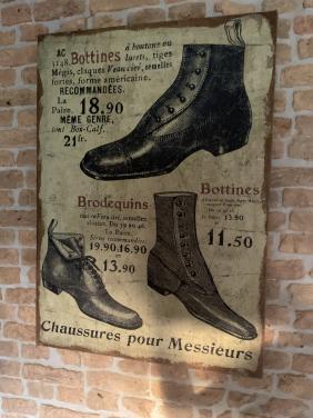 Schoenenreclame uit Frankrijk