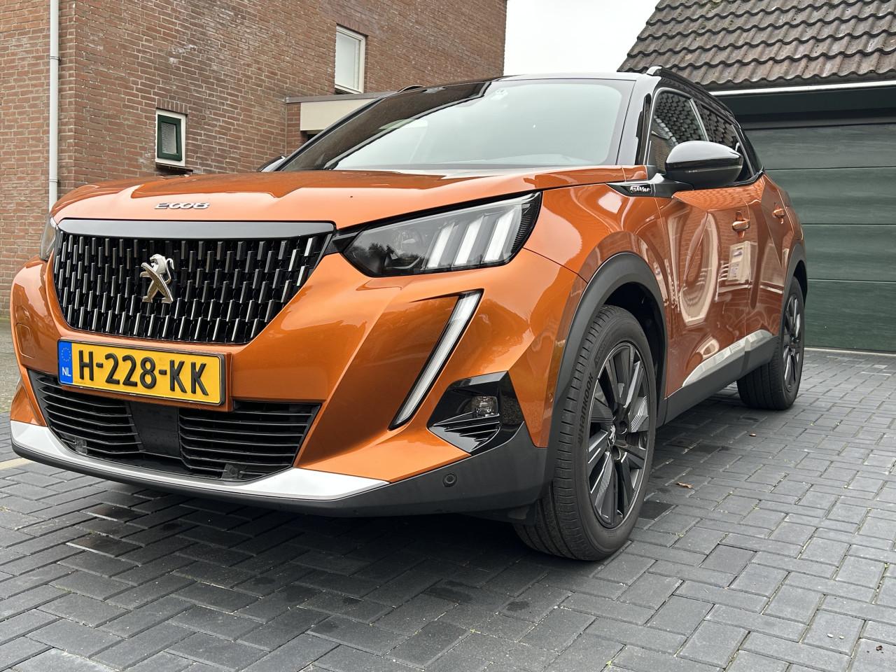 Peugeot 2008 1.2 PureTech GT-Line 130pk met trekhaak