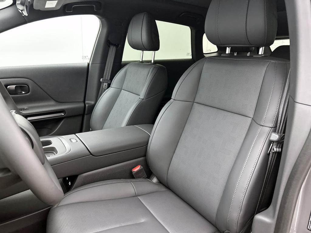 Leapmotor B05 promax design 67.1 kwh | voorraad ! | wind grey | 482 km wltp