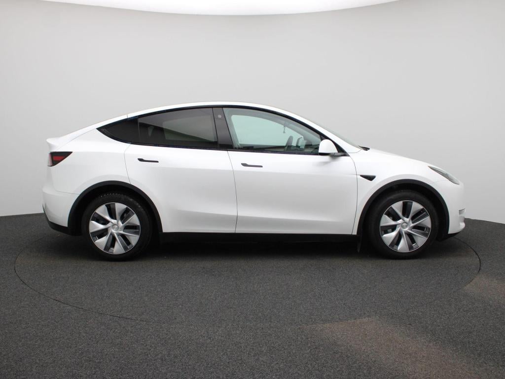 Tesla Model Y long range awd 75 kwh | 96% soh | fsd | btw-auto | lage km st