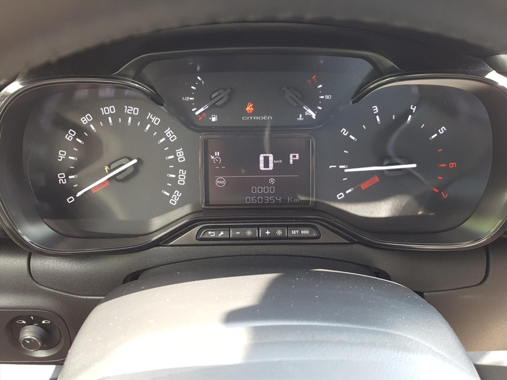 Citroen C3 shine 1.2 pt-110pk s&s (vol)automaat/eat6 | navi | bt | parkeerh