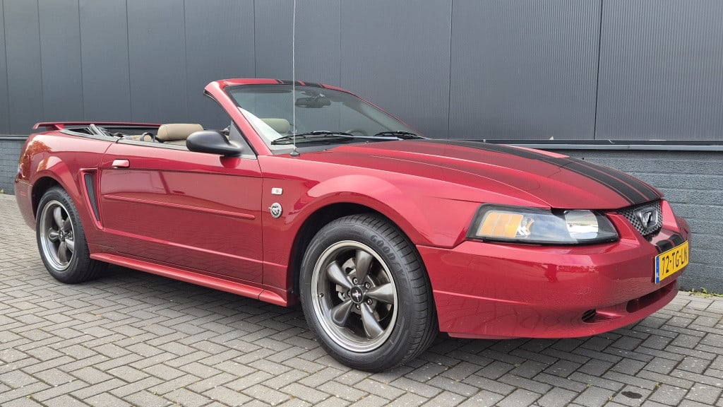 Ford Mustang convertible 40th anniversary 4.0 v6 automatic*cruise*airco*ele