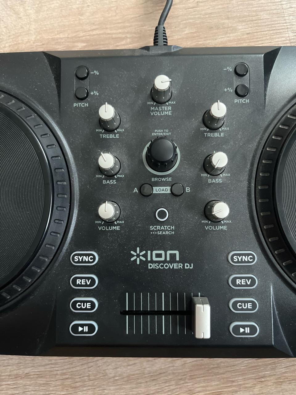 ION Discover DJ Controller – USB DJ Mixer