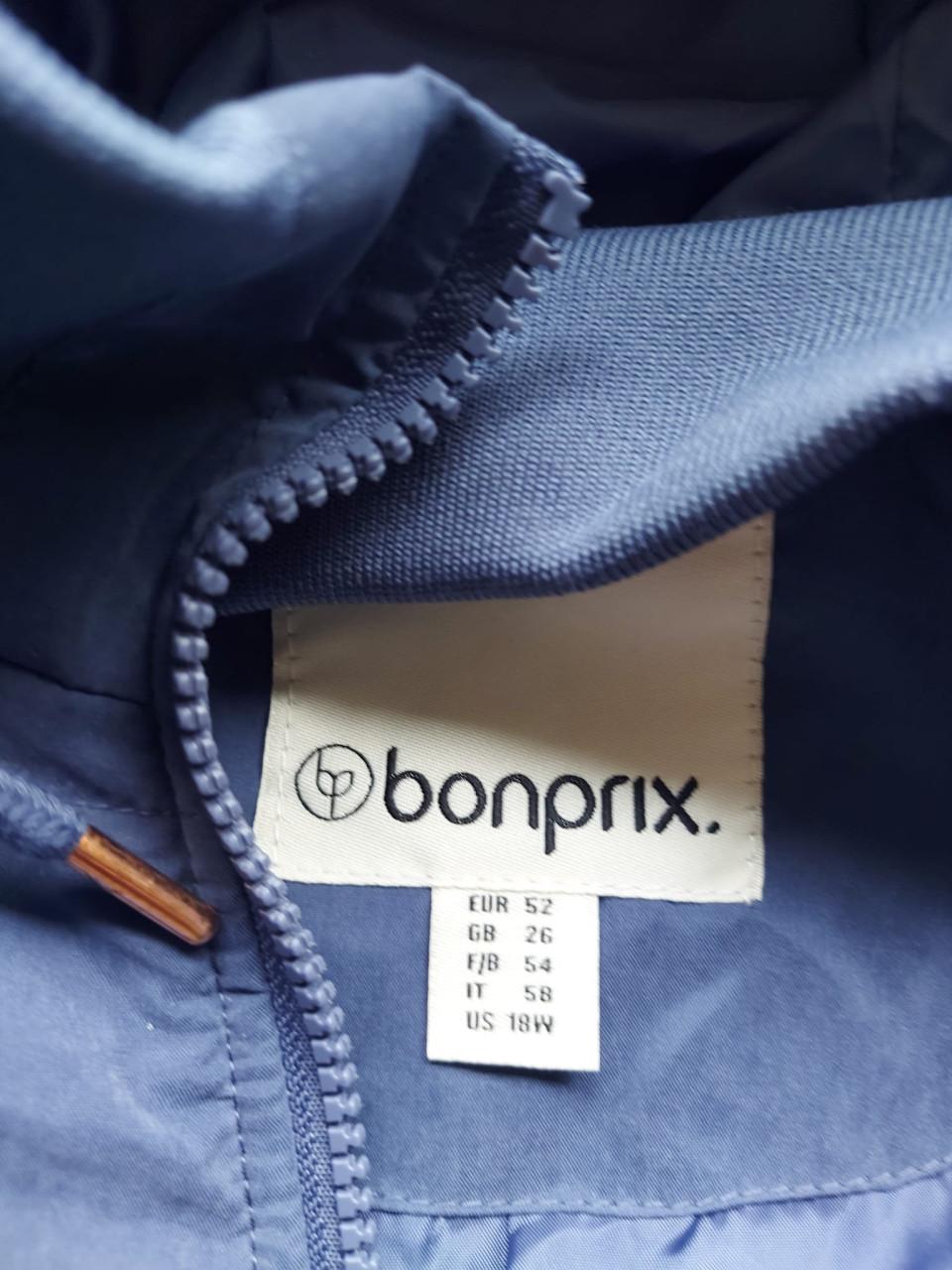 Splinternieuwe lange gewatteerde jas, 2-in-1 look indigo (maat 52)