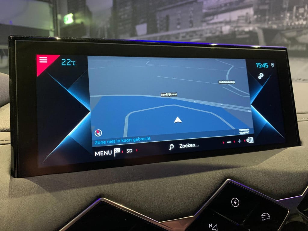 Ds Ds 3 crossback e-tense so chic 50 kwh *leder*appconnect*head-up*camera* 