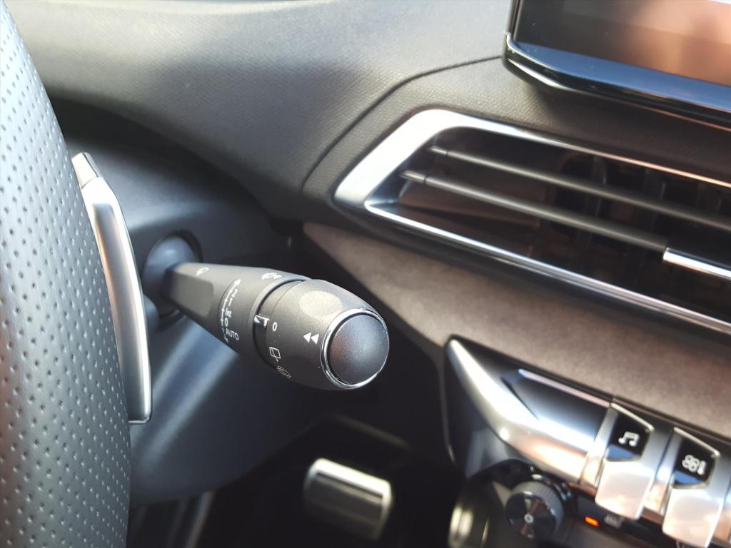 Peugeot 5008 gt 1.2-130pk automaat(t8/7p)trekhaak | apple carplay&android a