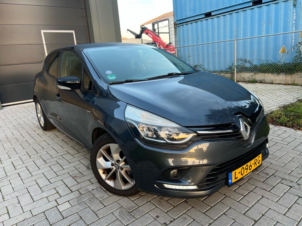 Renault Clio 1.2 Night & Day Limited edtion 148.567km