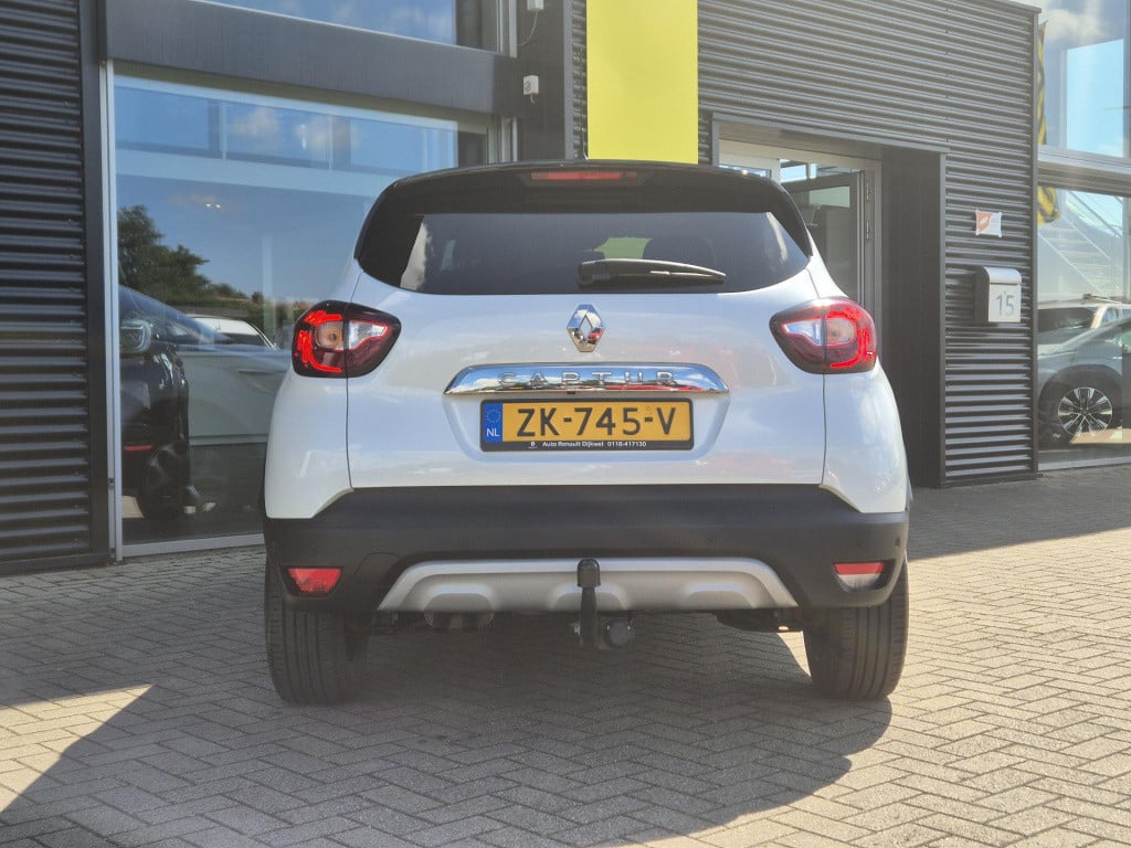 Renault Captur 1.3 tce 130 intens camera, navigatie, trekhaak, pack easy li