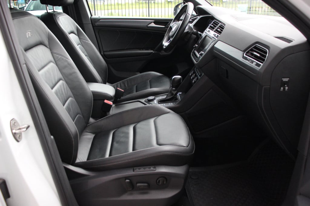 Volkswagen Tiguan 2.0 tsi 4motion r-line | leder | v.c. | keyless
