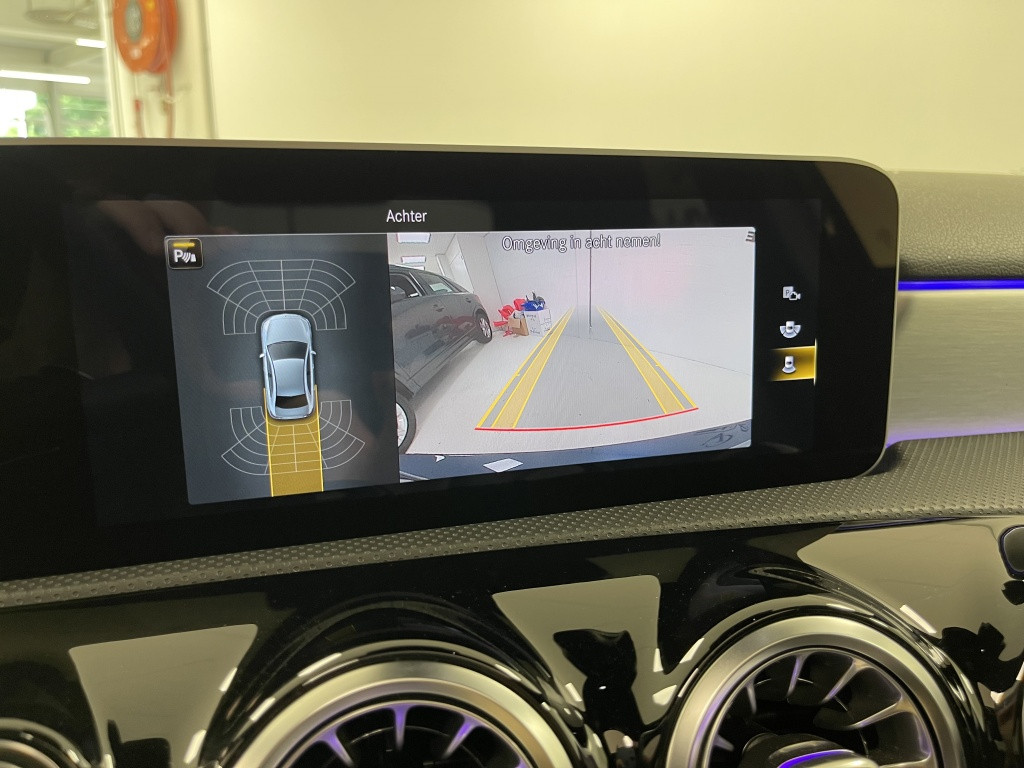 Mercedes-Benz A-Klasse amg 35 4matic | burmester | panoramadak | 19'' amg d