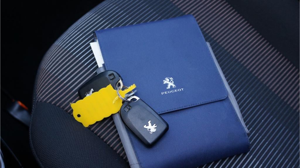 Peugeot 108 1.0 e-vti première top rijklaar incl garantie