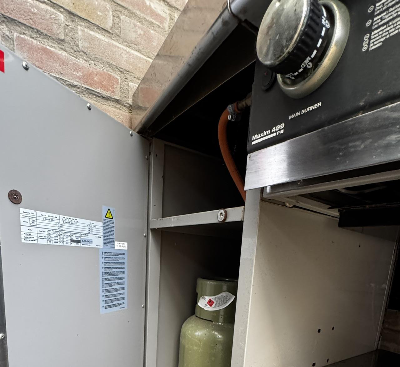Barbecue Buitenkeuken op gas GRAND HALL G4