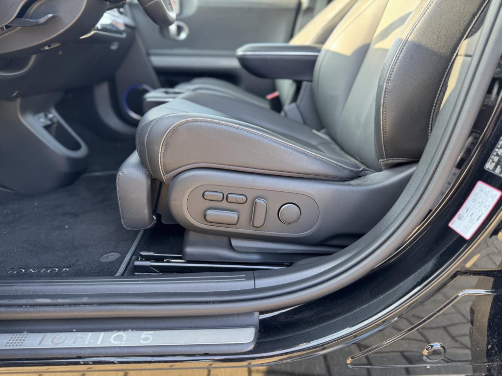 Hyundai Ioniq 5 lounge awd 77.4 kwh vision panoramadak | digitale buitenspi