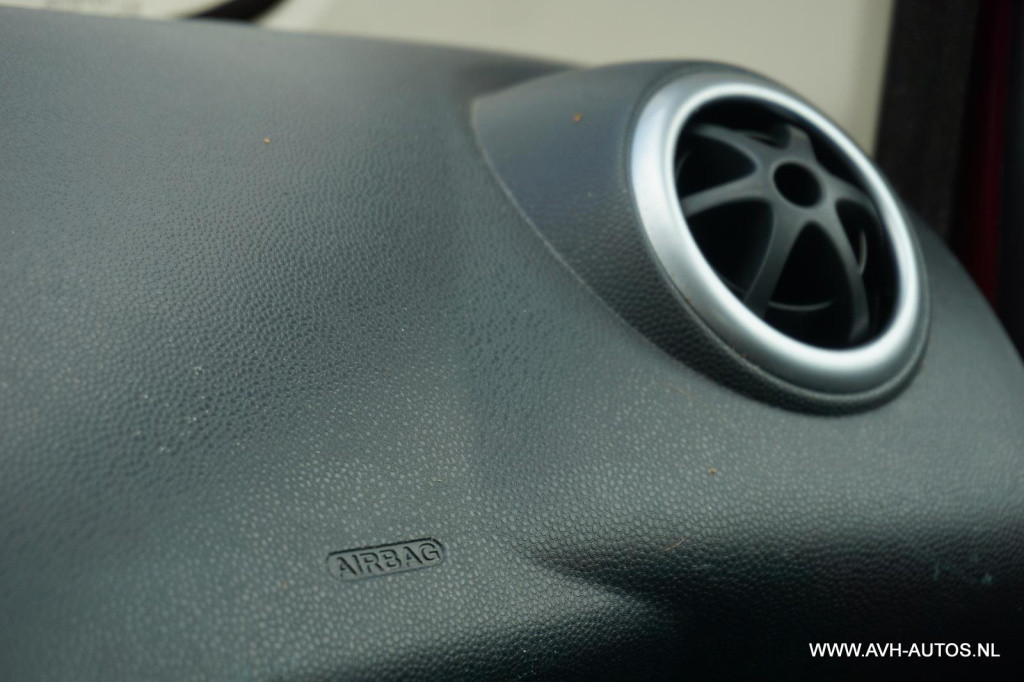 Ford KA 1.2 titanium