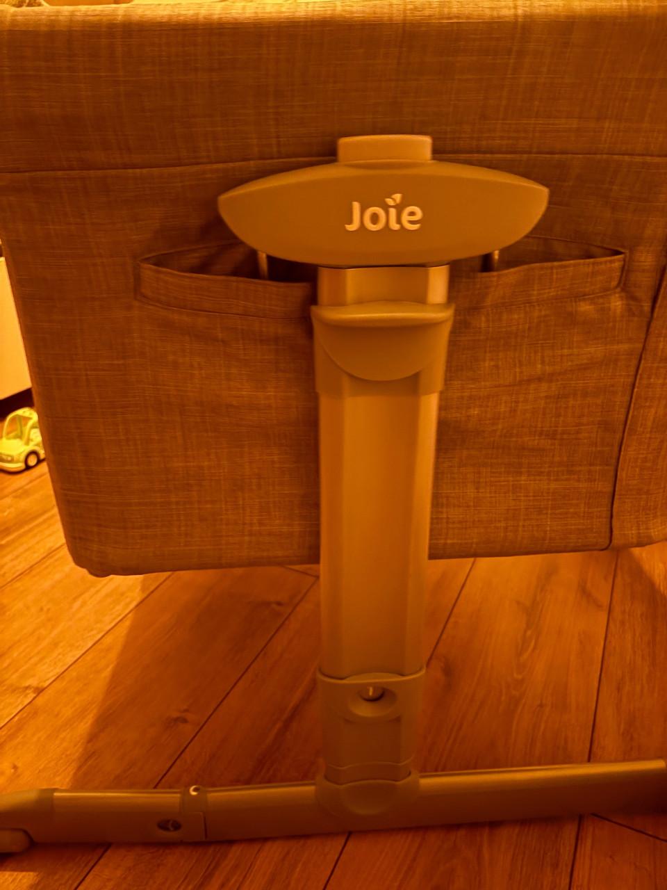Joie co sleeper