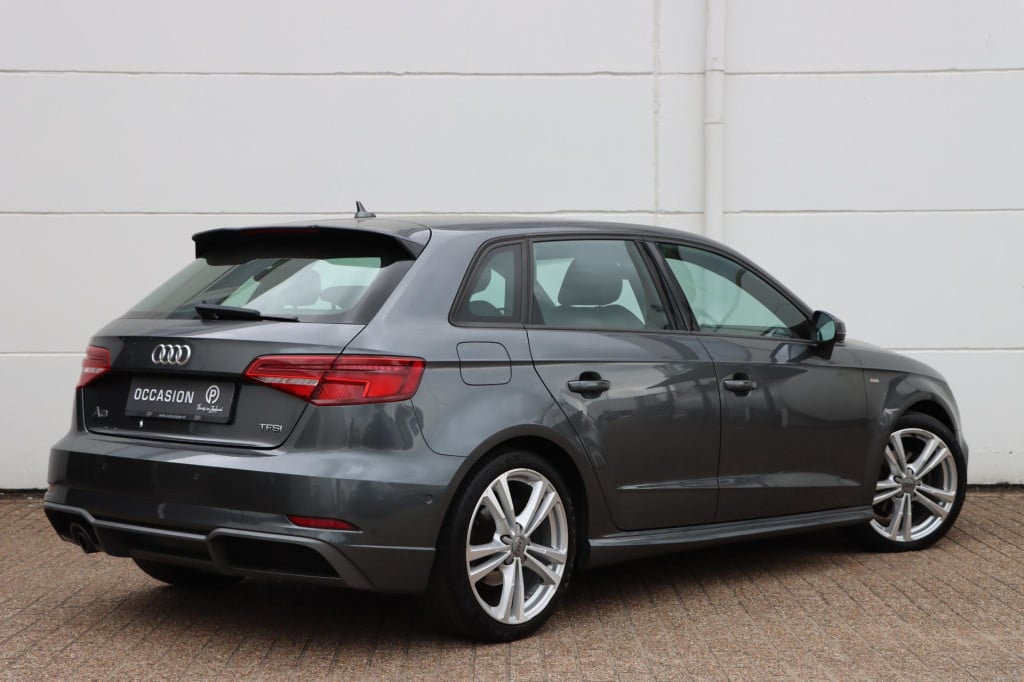 Audi A3 sportback 1.0 tfsi sport s line edition 115pk