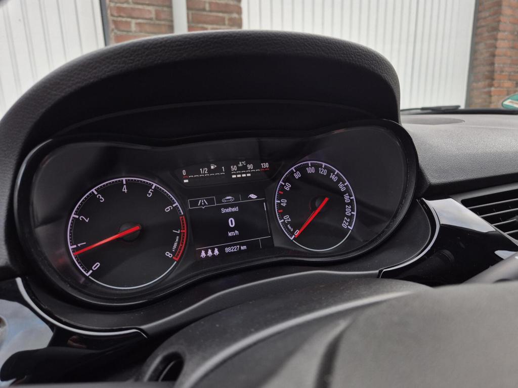 Opel Corsa 1.0 turbo ecoflex / dealeronderhouden / stuur- stoelverwarming /