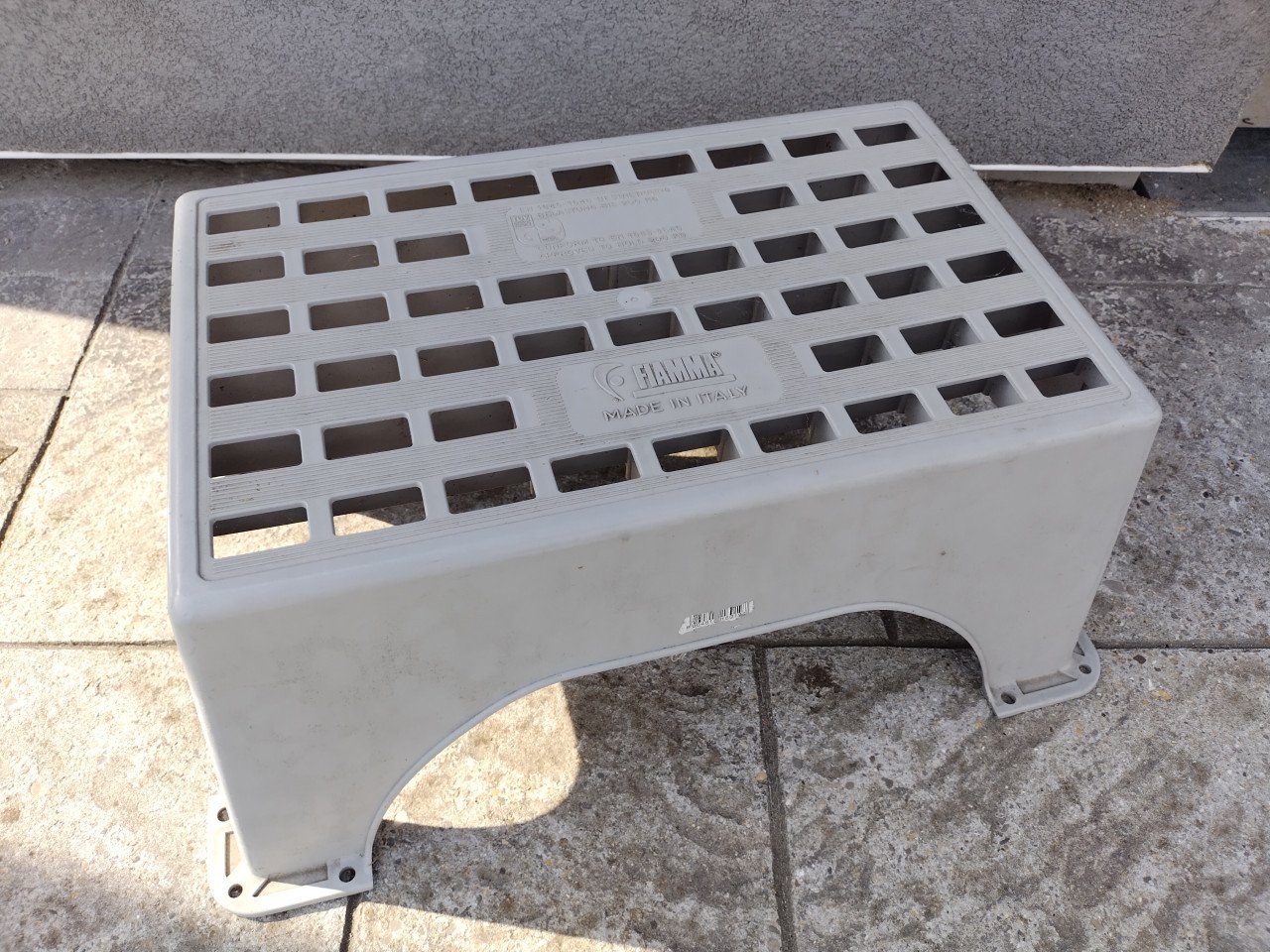Kampeerspullen slot, opstapje, Bigfoot, cadac plancha, watertank,etc.