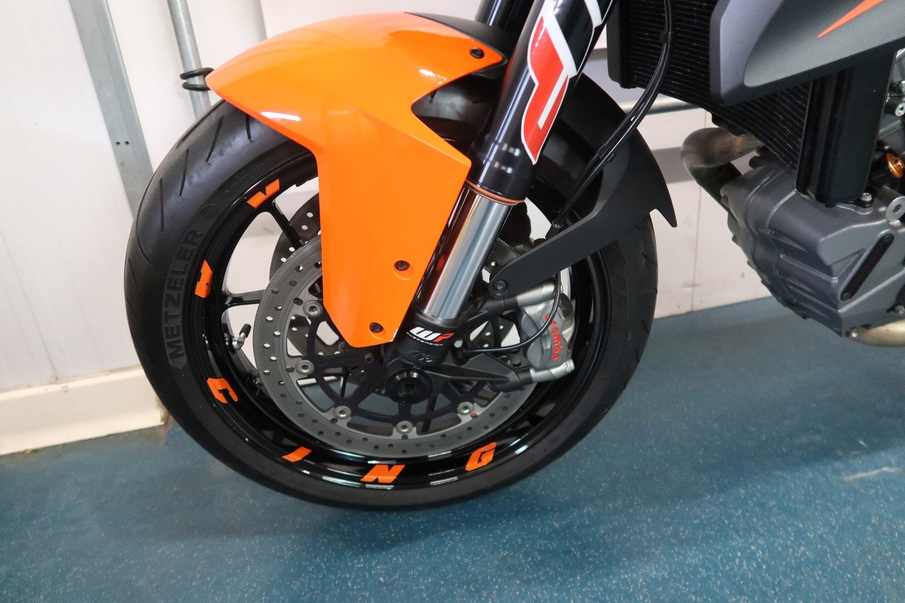 KTM 1290 Super Duke R 2015 als nieuw