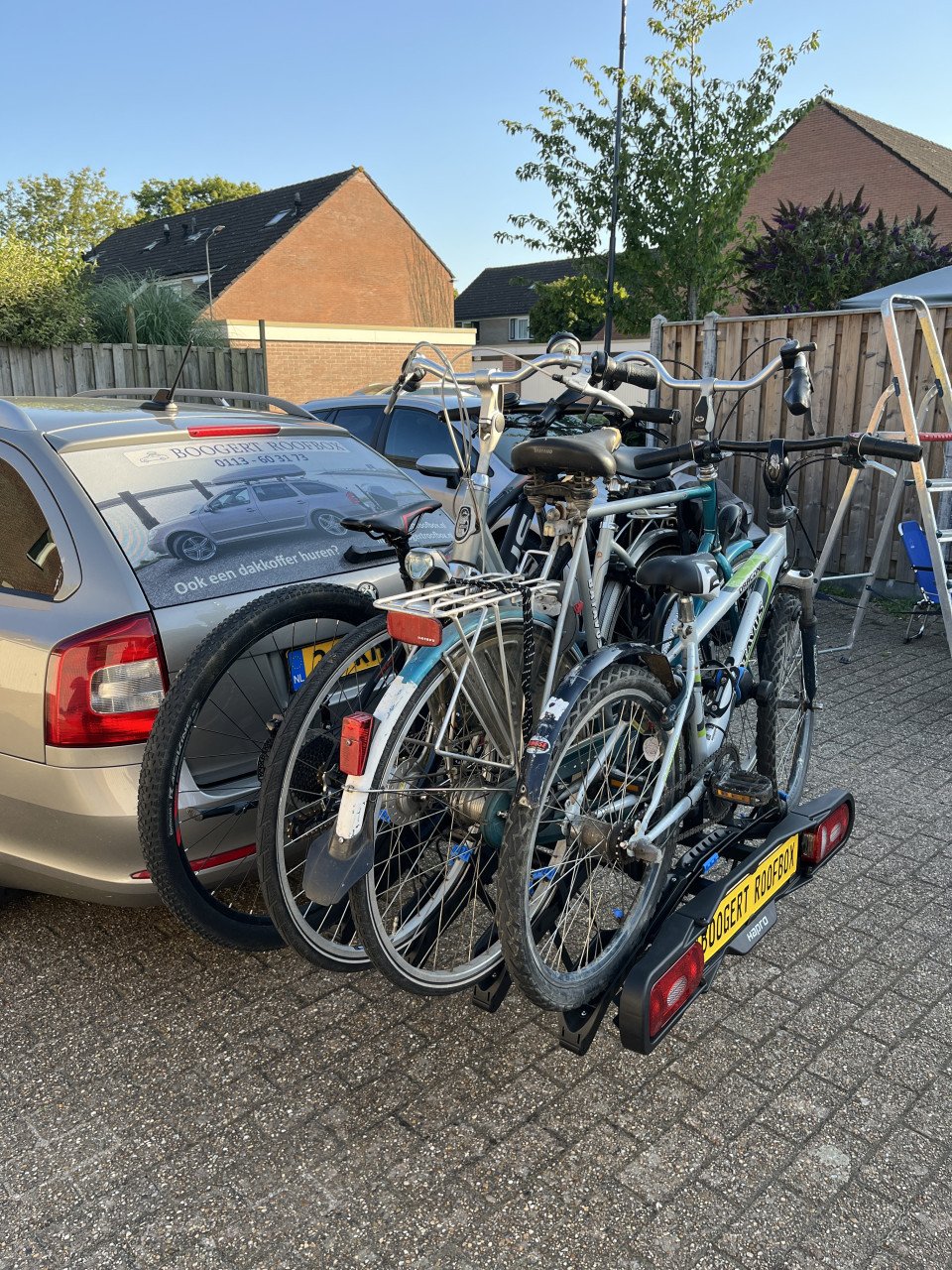 Fietsendrager voor 4 fietsen te huur