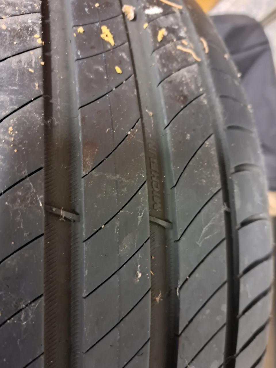 4x Michelin Primacy4  225/50R17 zomerband