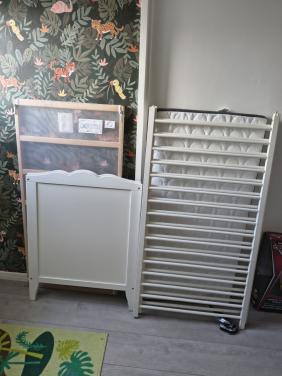 Prachtig wit ledikant, inclusief bodem en IKEA matras 60x120