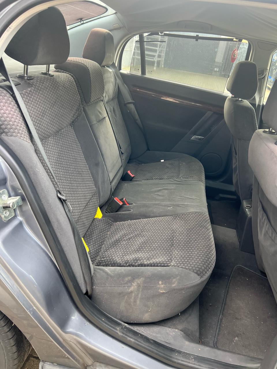 Opel Vectra 1.8-16V Elegance Vol Jaar Apk