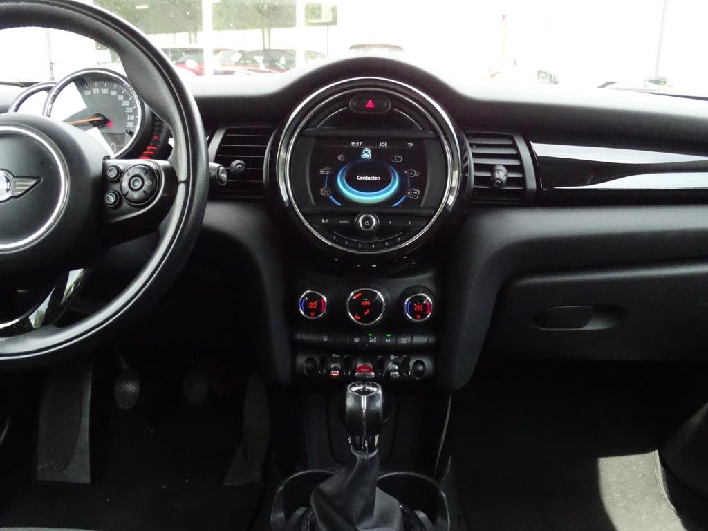 Mini Cooper mini 1.5 chili serious business | clima | bluetooth | cruise