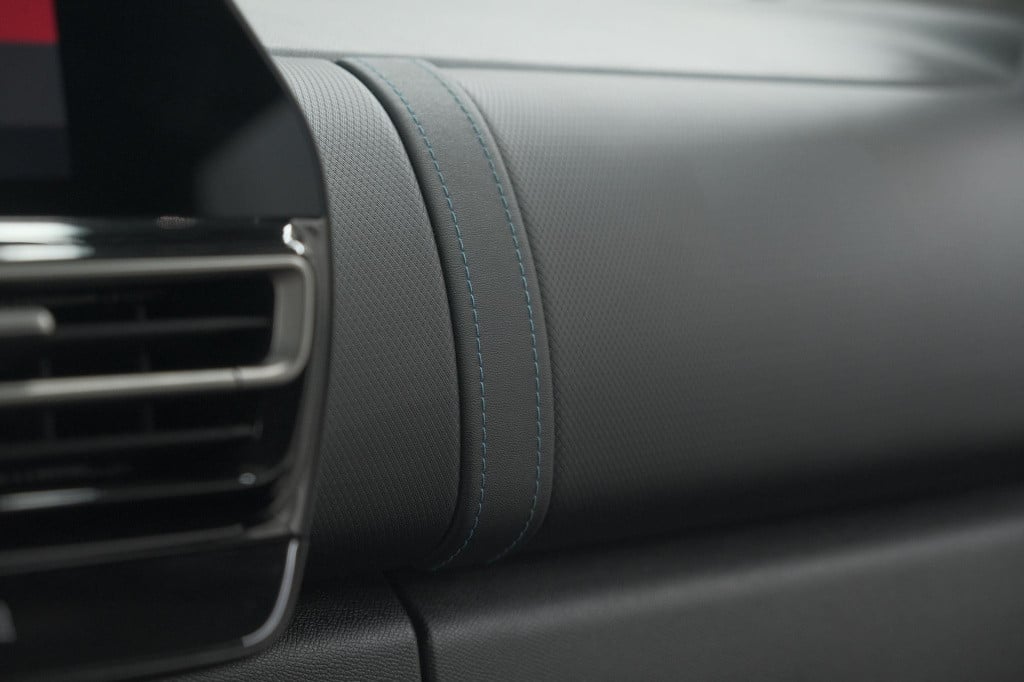 Citroen C5 Aircross hybrid 136 e-dcs7 plus | camera | apple carplay | parke