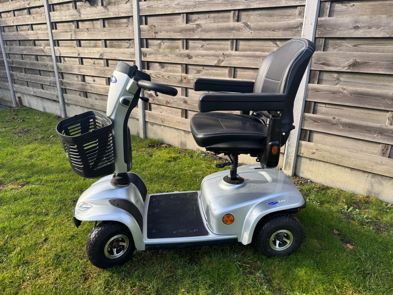 Invacare leo 4 scootmobiel