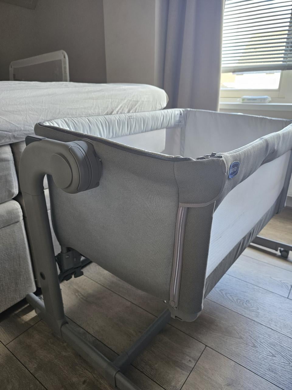 Cosleeper chicco next2me grijs