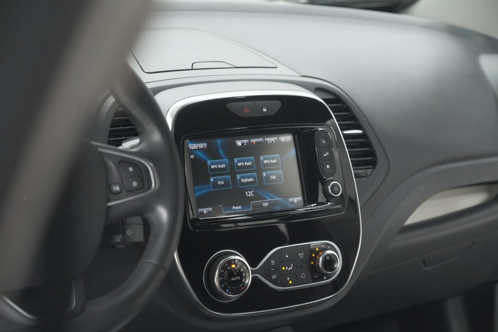 Renault Captur tce 90 intens | camera | dodehoekdetectie | navigatie | park