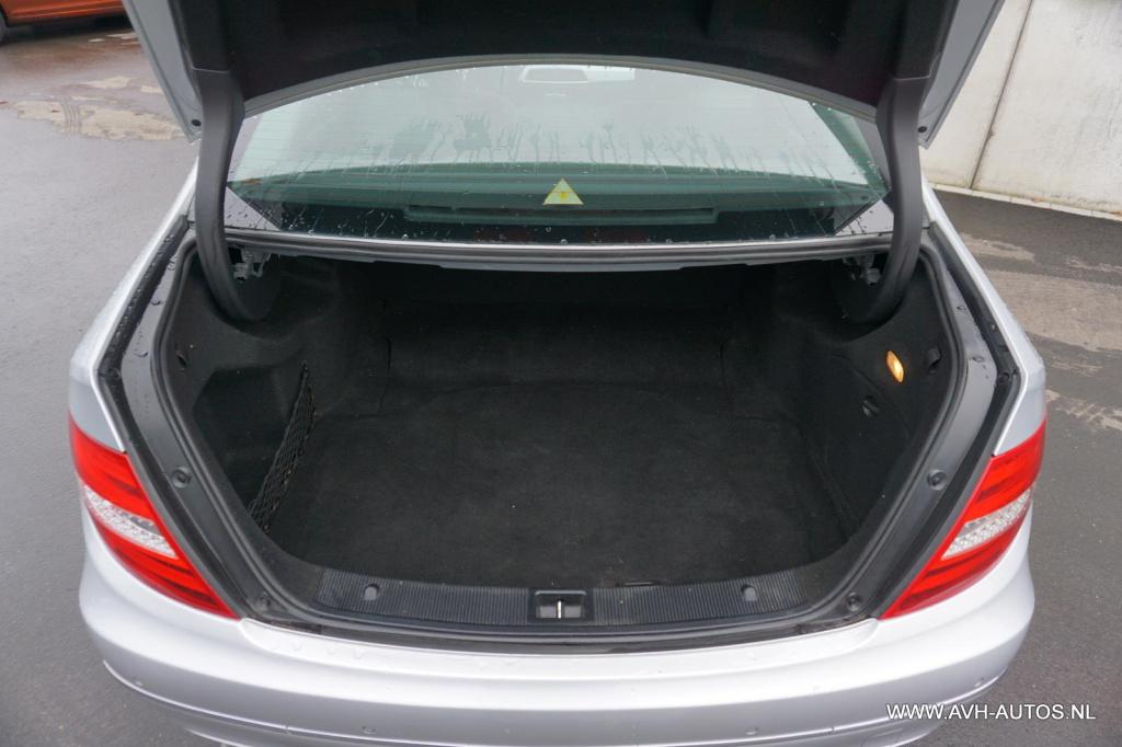 Mercedes-Benz C-Klasse 180 cdi business class avantgarde