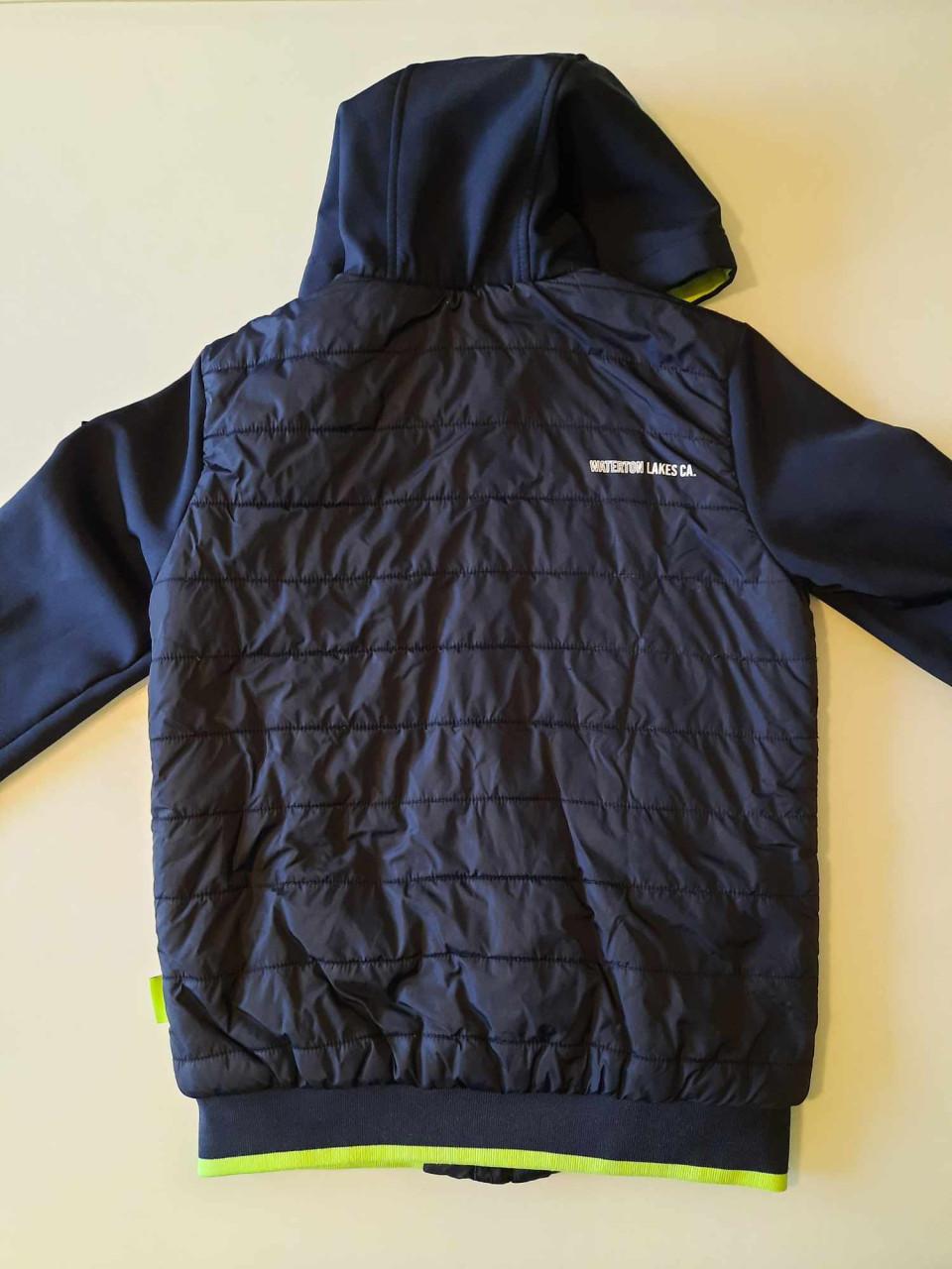 Mooie zomerjas maat 146/152