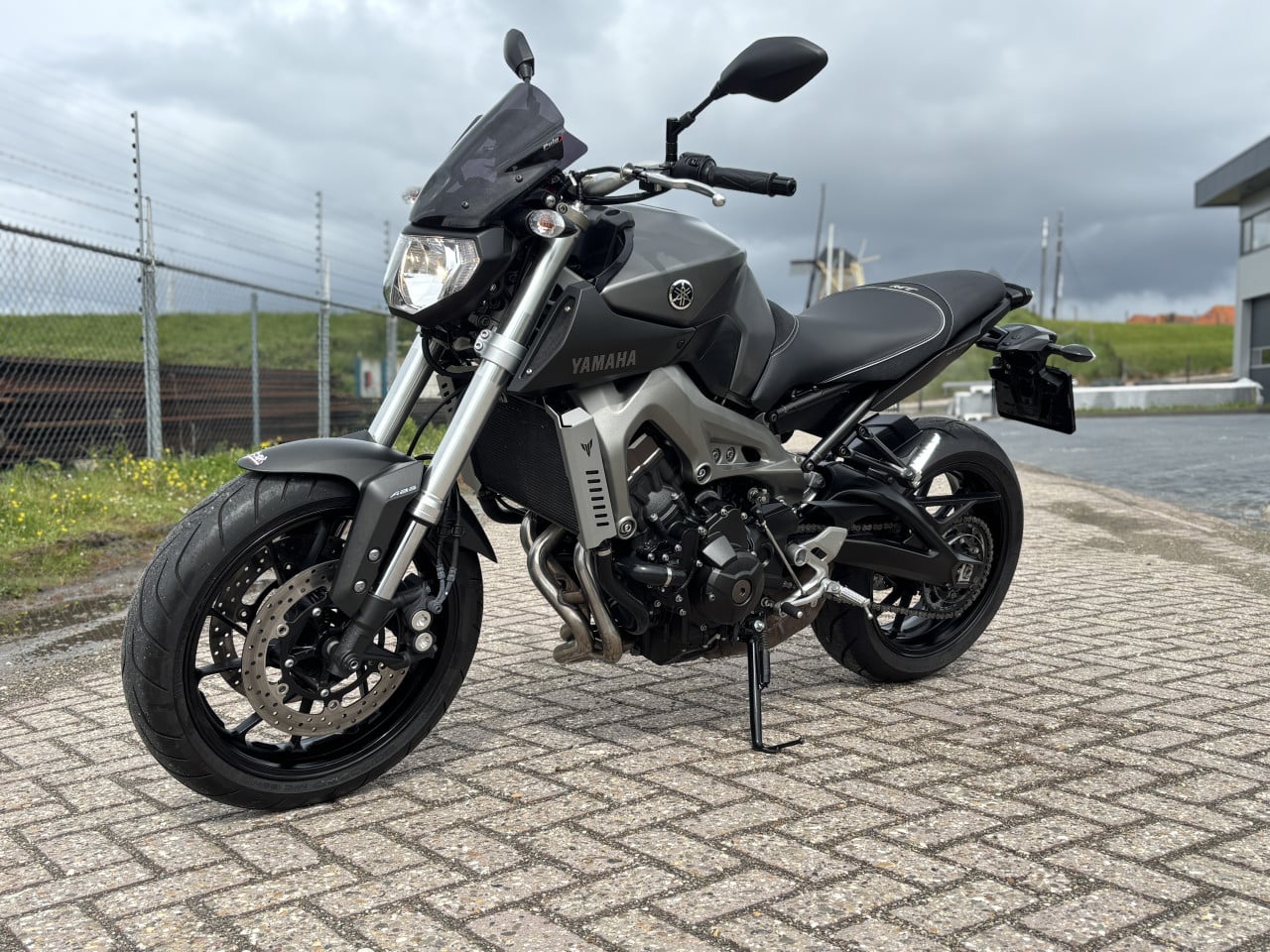 Yamaha MT09 (2015)