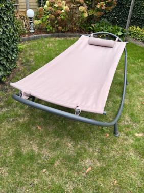 Vrijstaande hangmat met frame
