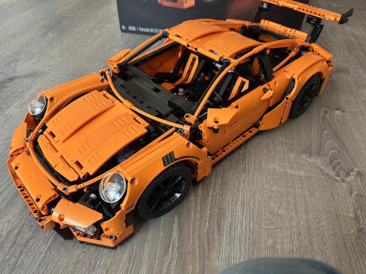Lego Technic Supercar 42056 – Porsche 911 GT3 RS