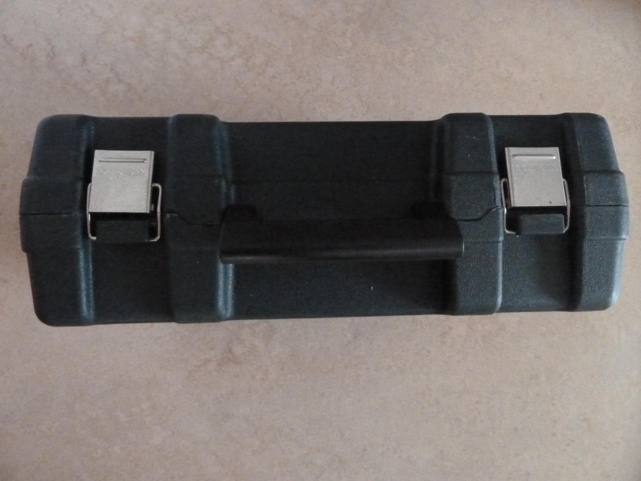 Kunststof koffer 40 x 25 x 15