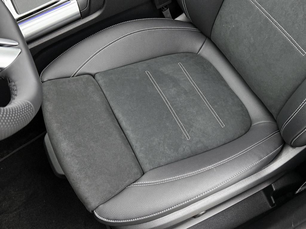 Mercedes-Benz Gla-klasse 250 e 140 year edition | premium plus pakket | pan