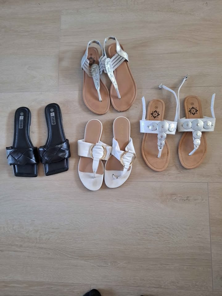 Supergave slippers maat 38 nwstaat