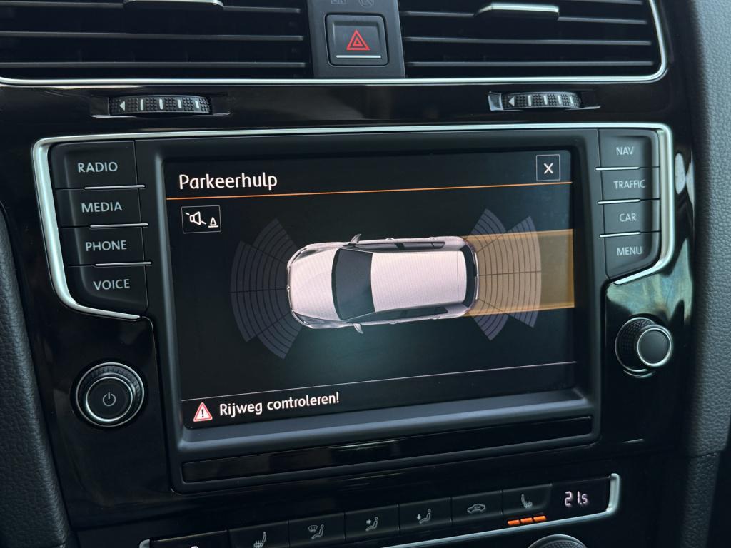 Volkswagen Golf 1.4 tsi act highline r-line | abt sportline | leder | parke