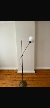 Staande koperen verstelbare lamp