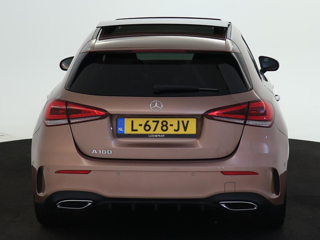 Mercedes-Benz A-Klasse 180 business solution amg | panoramadak | memory pak